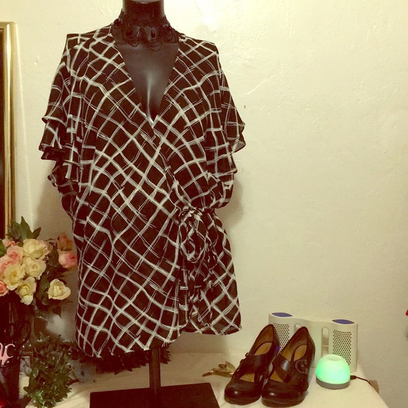 Lane Bryant Tops - Lane Bryant Gridlock Ruffle Sleeve Blouse